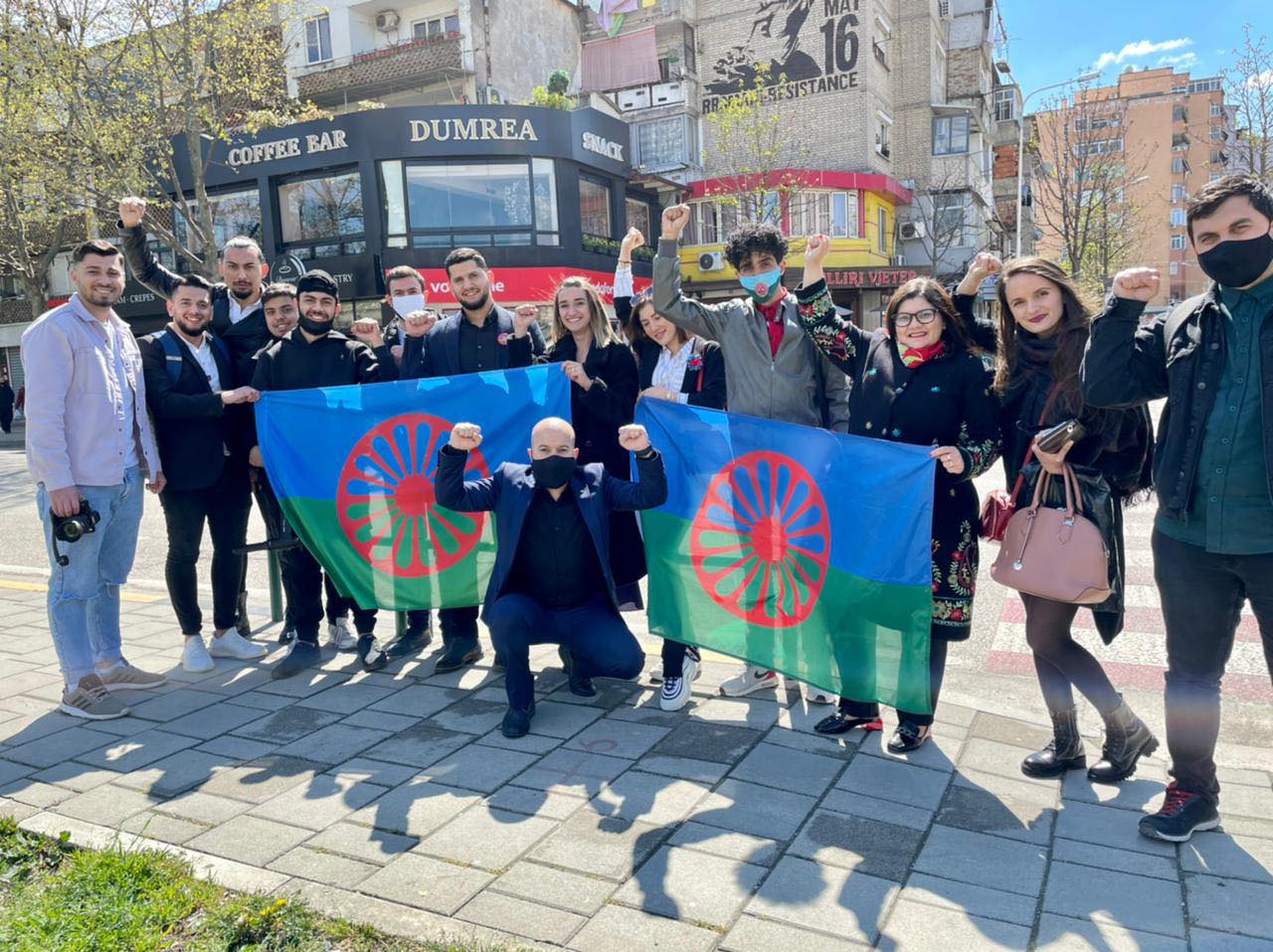 Roma Remembrance day group photo